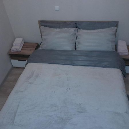 Gray Apartament 2 Πρίστινα Εξωτερικό φωτογραφία