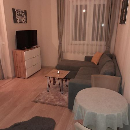 Gray Apartament 2 Πρίστινα Εξωτερικό φωτογραφία
